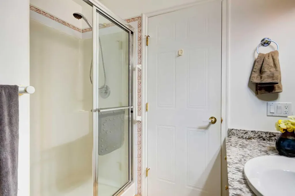 43 Westlake Circle Strathmore AB T1P 1T6
