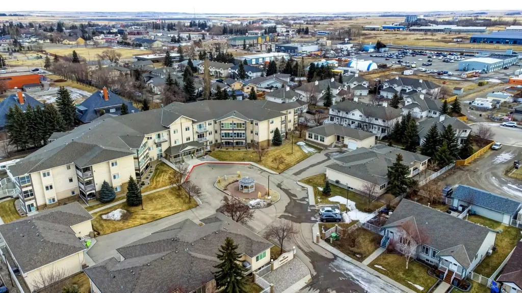 43 Westlake Circle Strathmore AB T1P 1T6