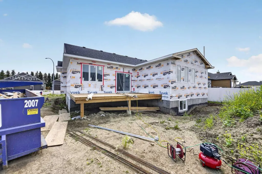 38 Viceroy Crescent Olds AB T4H 0G2