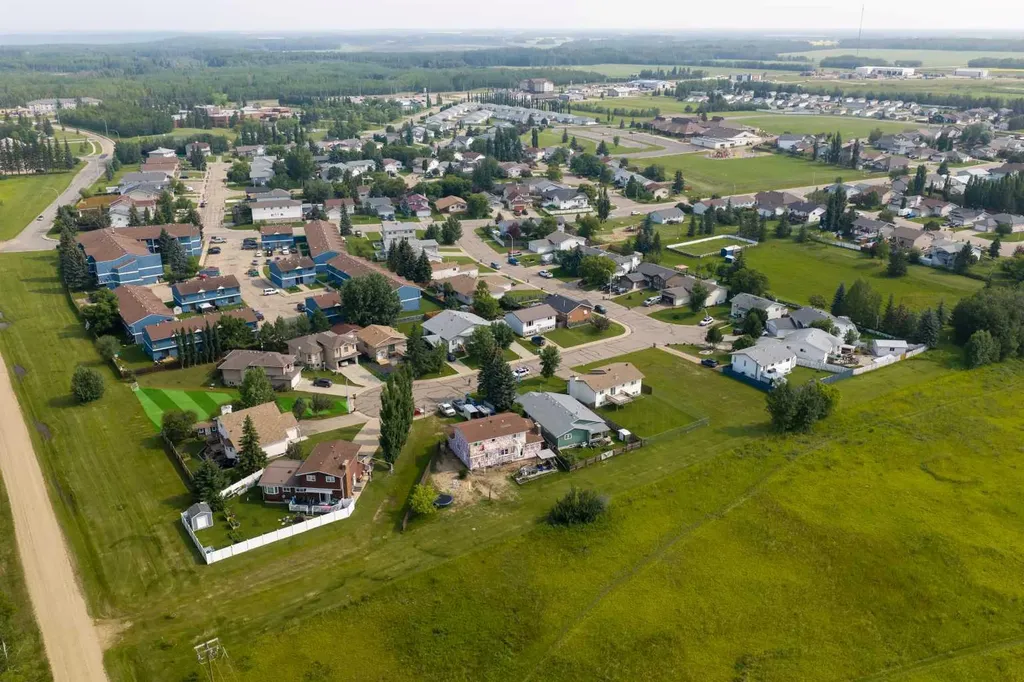 3215 45 Avenue Athabasca AB T9S 1P1