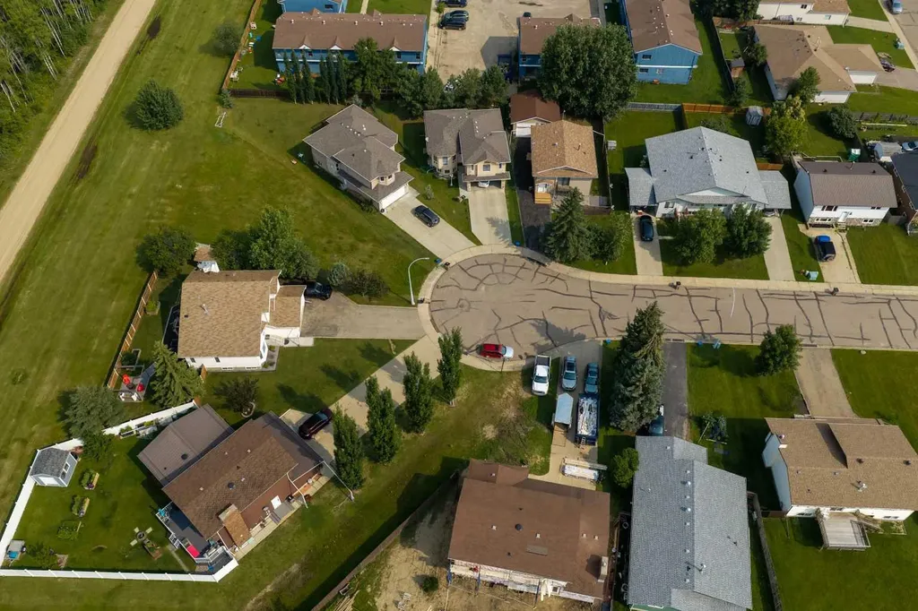 3215 45 Avenue Athabasca AB T9S 1P1