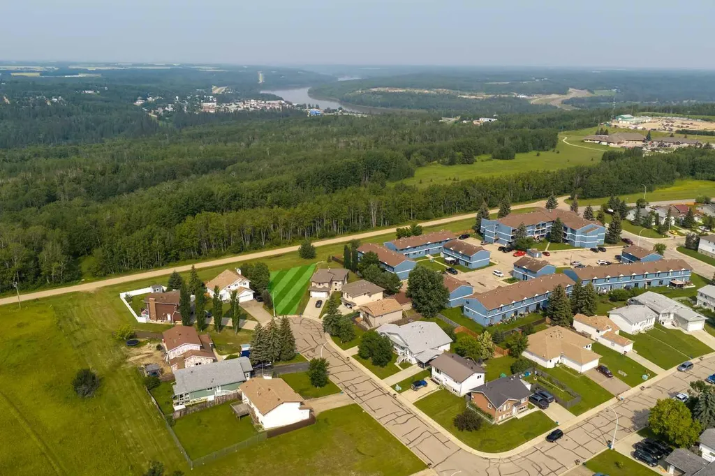 3215 45 Avenue Athabasca AB T9S 1P1