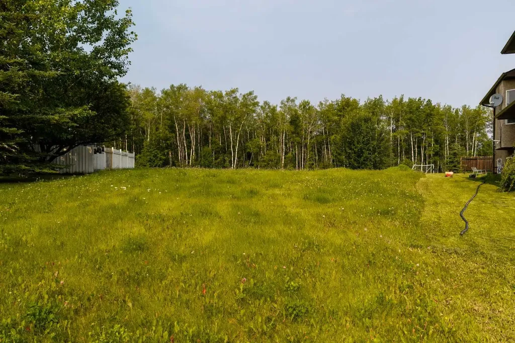 3215 45 Avenue Athabasca AB T9S 1P1
