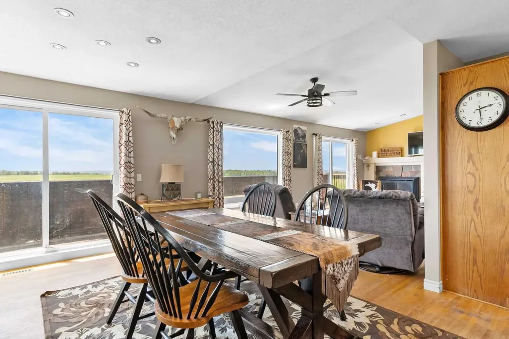 31170 Range Road 42 Range Rural Mountain View County AB T0M 0R0