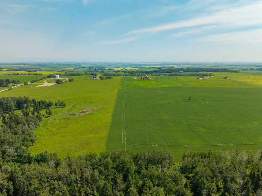 31170 Range Road 42 Range Rural Mountain View County AB T0M 0R0