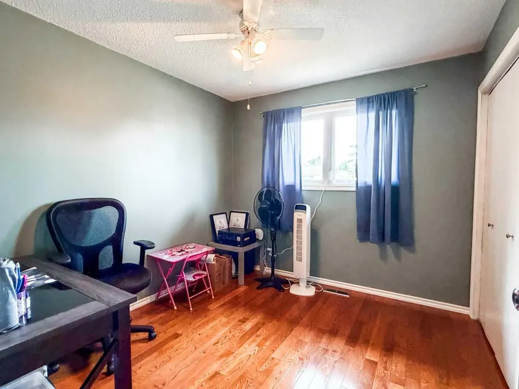 4113 60 Street Stettler AB T0C 2L1