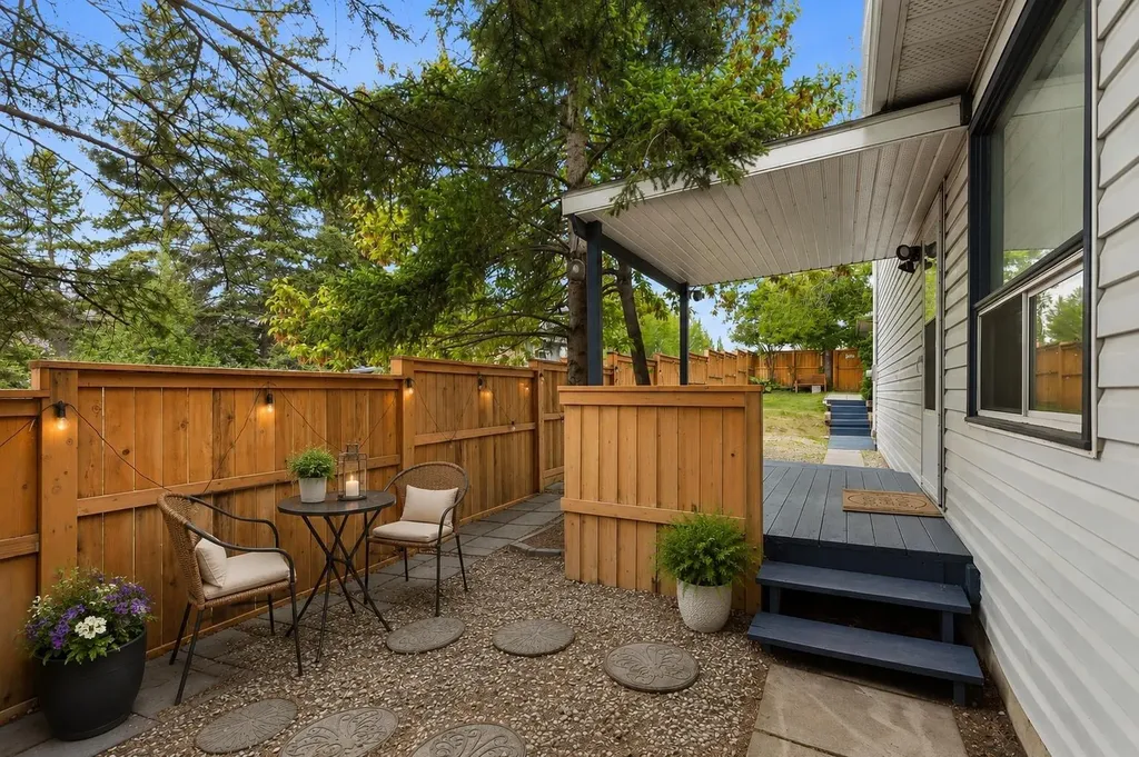 1840 33 Avenue SW Calgary AB T2T1Y9