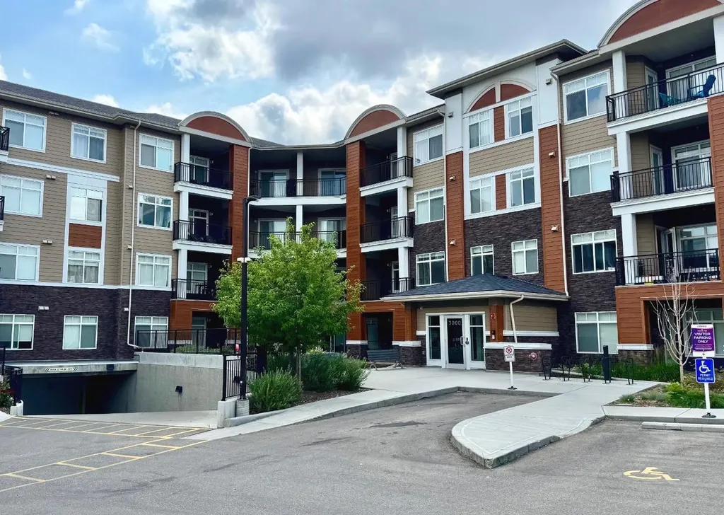 3727 Sage Hill Drive NW Calgary AB T3R 1T7