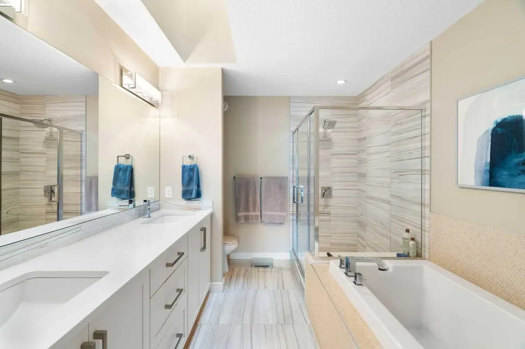 3213 Kinsale Road SW Calgary AB T3E 4S1