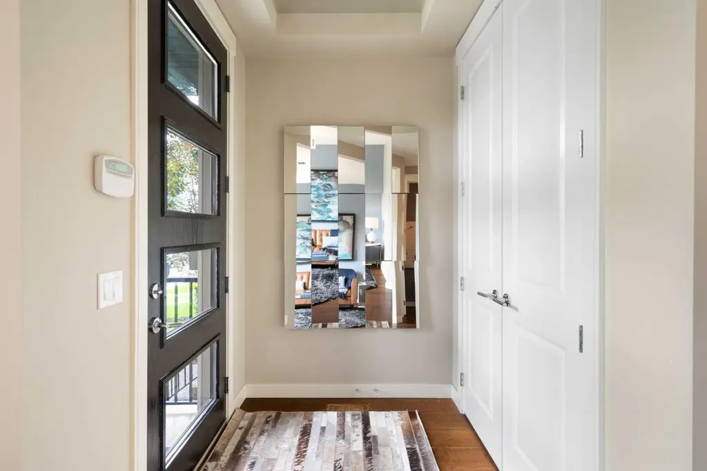 3213 Kinsale Road SW Calgary AB T3E 4S1