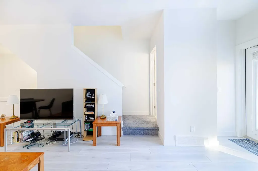 50 Sage Bluff Circle NW Calgary AB T3R 1T5