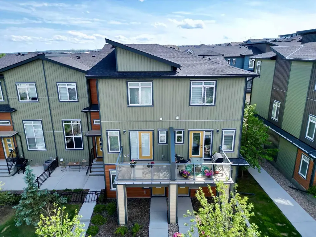 50 Sage Bluff Circle NW Calgary AB T3R 1T5