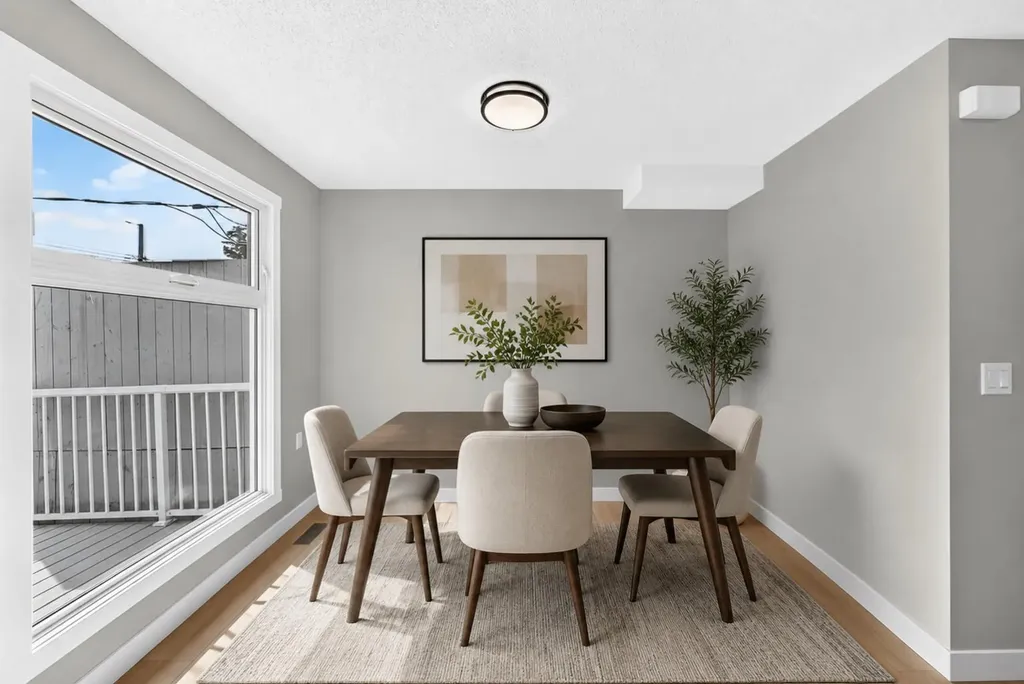 7834 21 Street SE Calgary AB T2C 1Y7