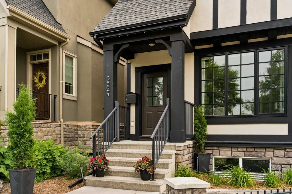 3824 Sarcee Road SW Calgary AB T3E 7W9