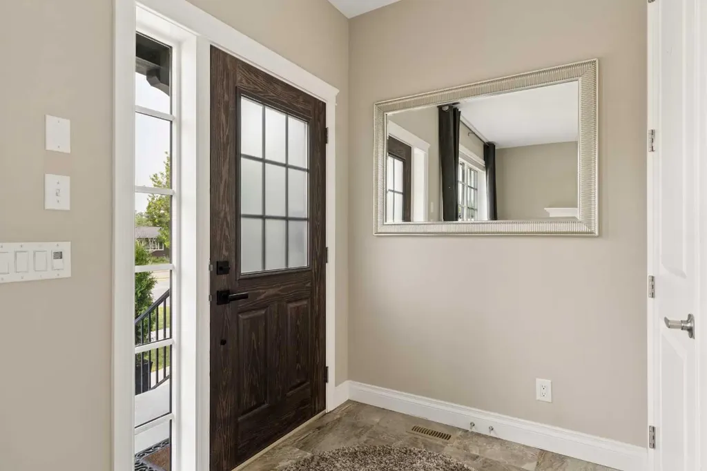 3824 Sarcee Road SW Calgary AB T3E 7W9