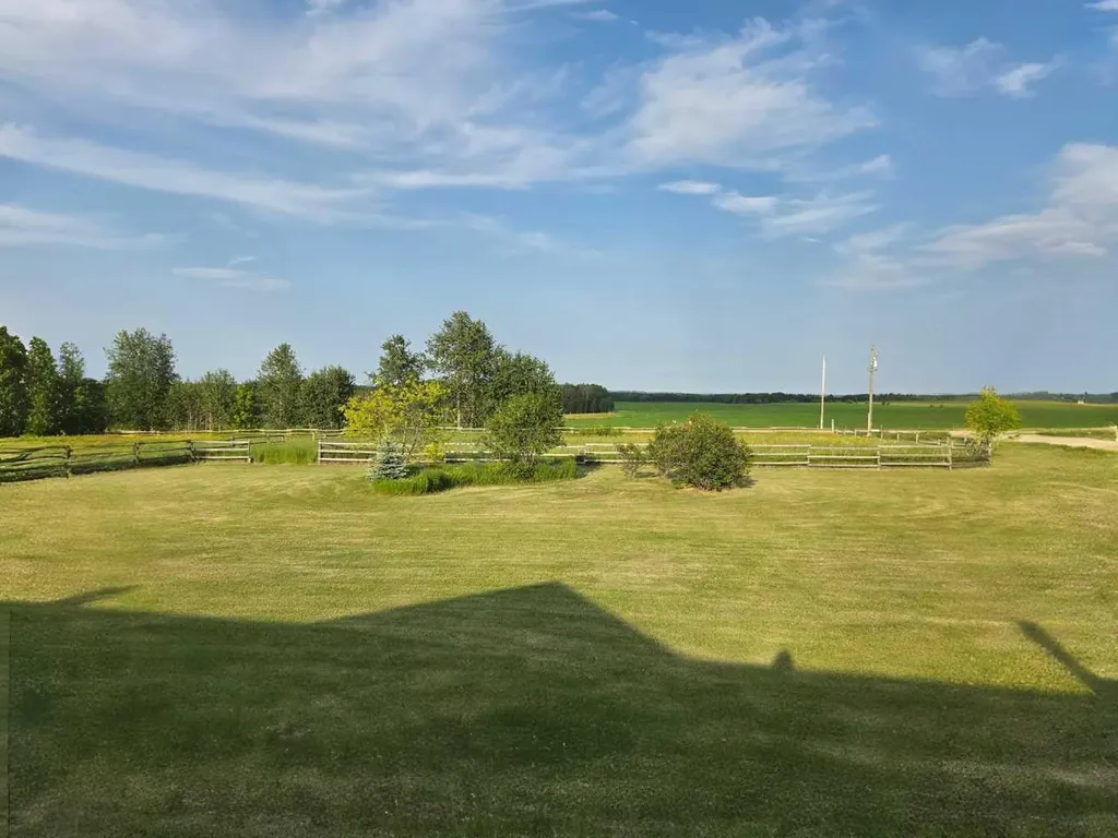 53122 Range Road 151 Rural Yellowhead County AB T7E 3C8