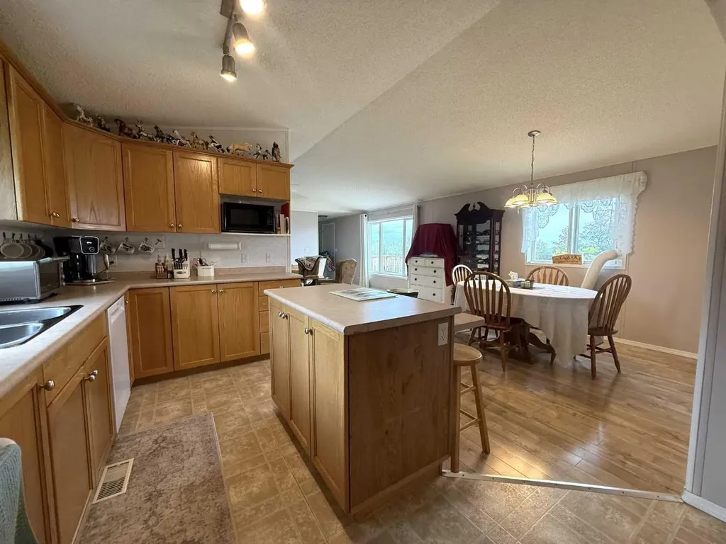 53122 Range Road 151 Rural Yellowhead County AB T7E 3C8