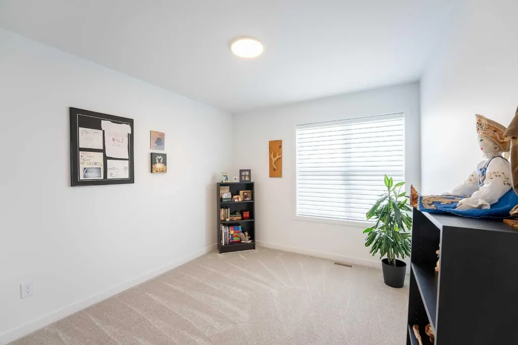 244 Blackwolf Place N Lethbridge AB T1H 7J2