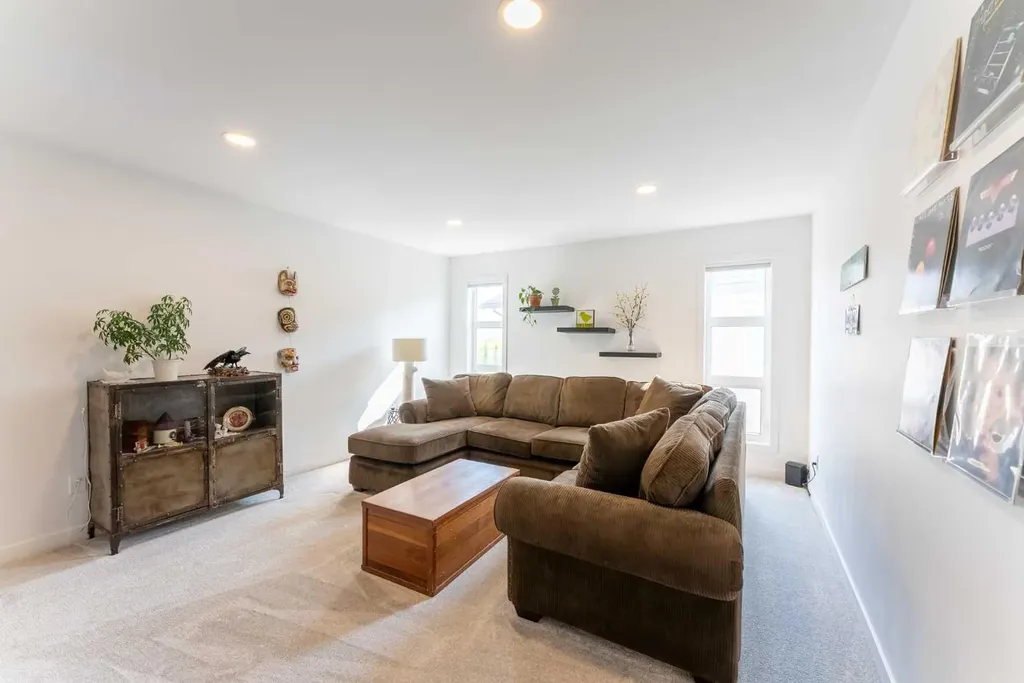 244 Blackwolf Place N Lethbridge AB T1H 7J2