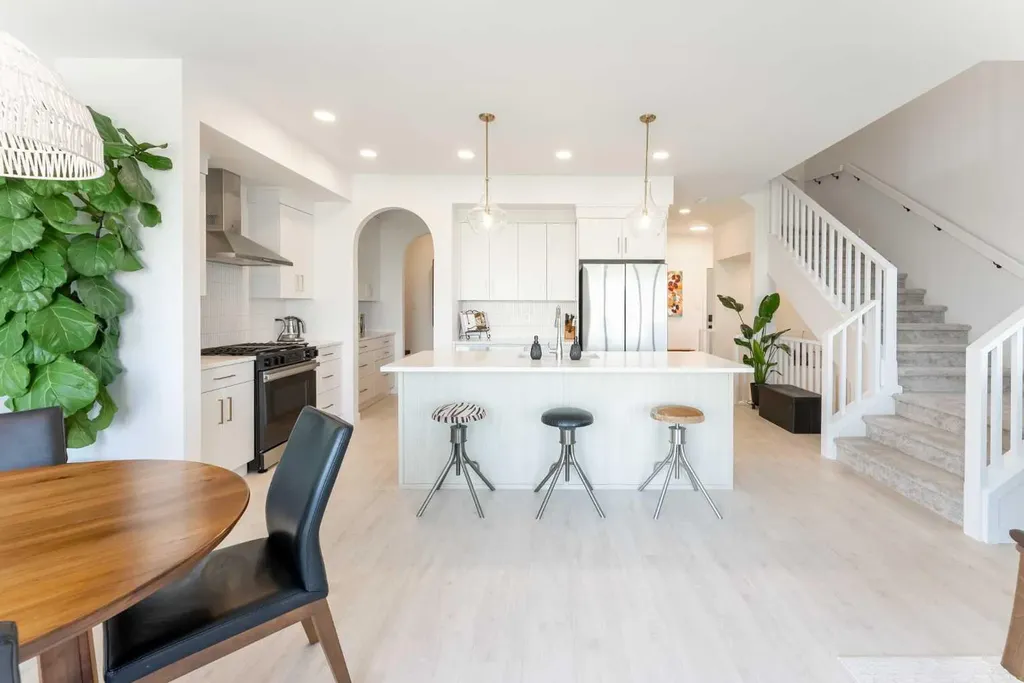 244 Blackwolf Place N Lethbridge AB T1H 7J2