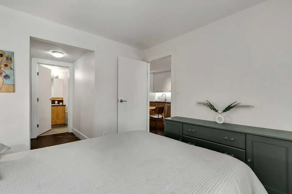 510 Edmonton Trail NE Calgary AB T2E 0J7