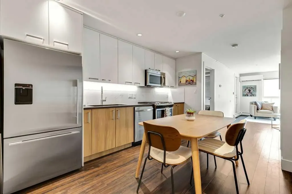 510 Edmonton Trail NE Calgary AB T2E 0J7