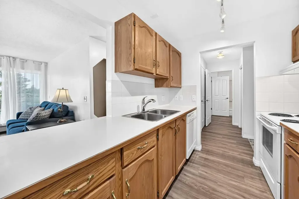 309 Woodside Drive NW Airdrie AB T4B 2E7