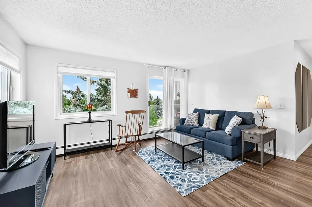 309 Woodside Drive NW Airdrie AB T4B 2E7