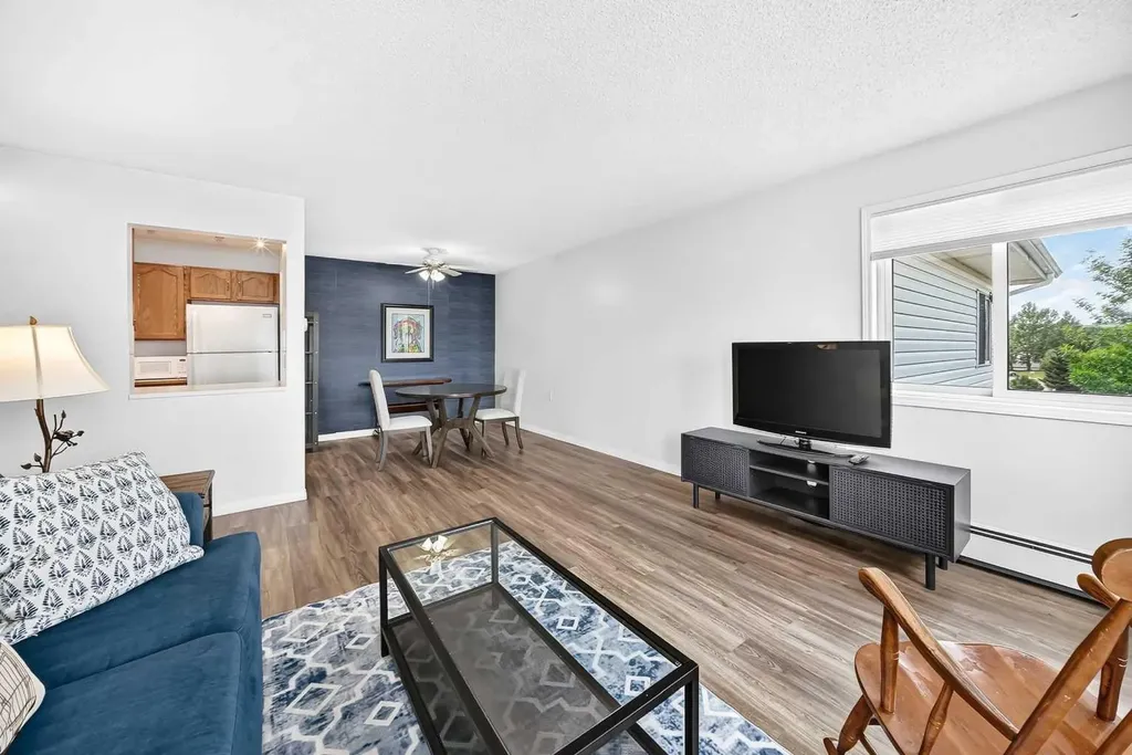309 Woodside Drive NW Airdrie AB T4B 2E7
