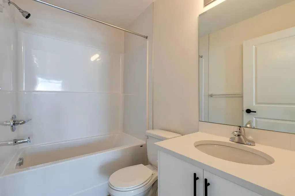 15 Sage Meadows Landing NW Calgary AB T3P 1E5