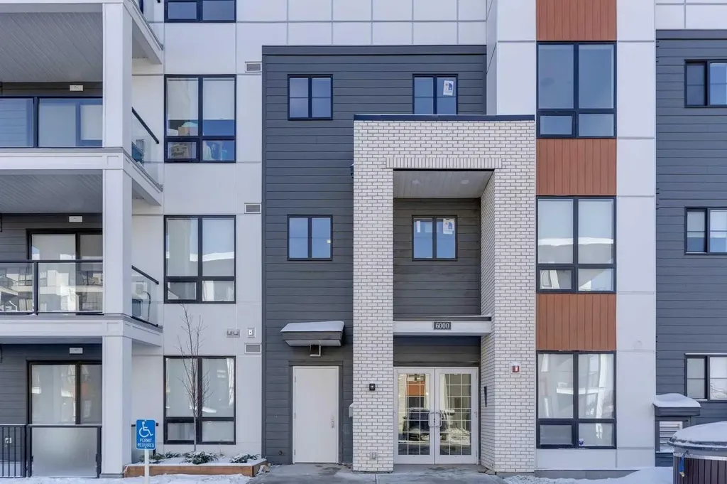 15 Sage Meadows Landing NW Calgary AB T3P 1E5