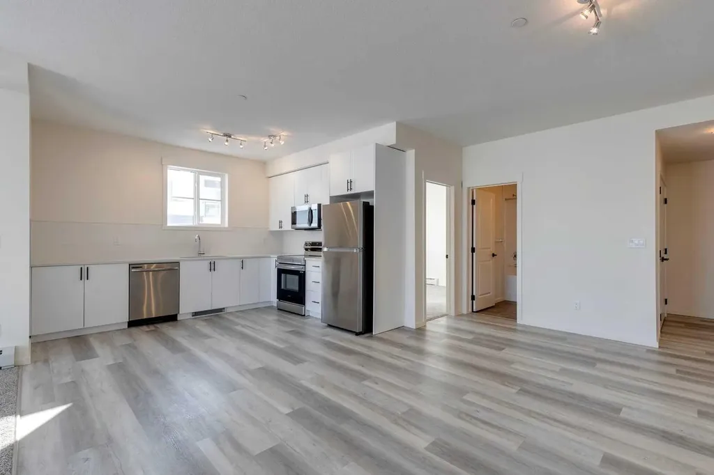 15 Sage Meadows Landing NW Calgary AB T3P 1E5