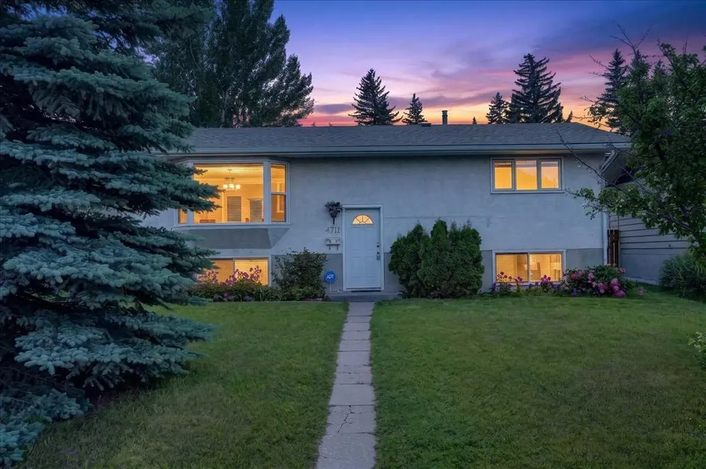 4711 Montana Drive NW Calgary AB T3B 1G2