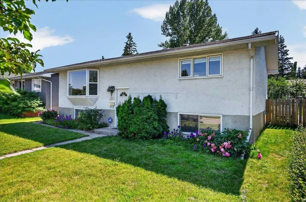 4711 Montana Drive NW Calgary AB T3B 1G2