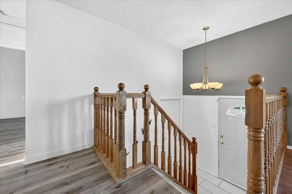 4711 Montana Drive NW Calgary AB T3B 1G2