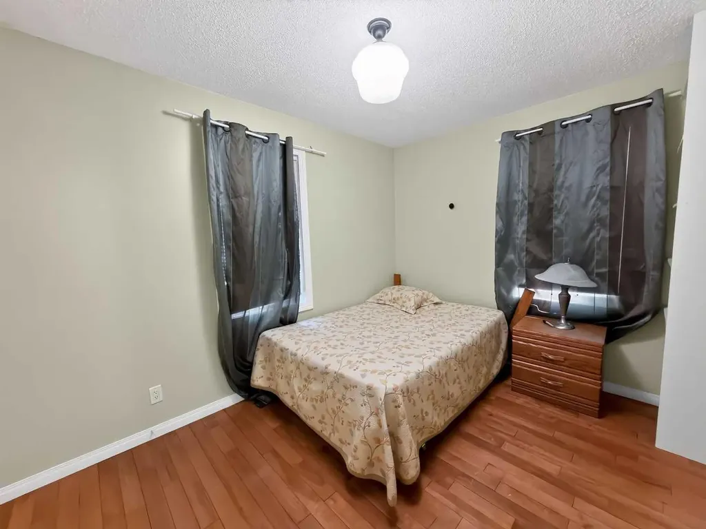 10014 96 Avenue La Crete AB T0H 2H0