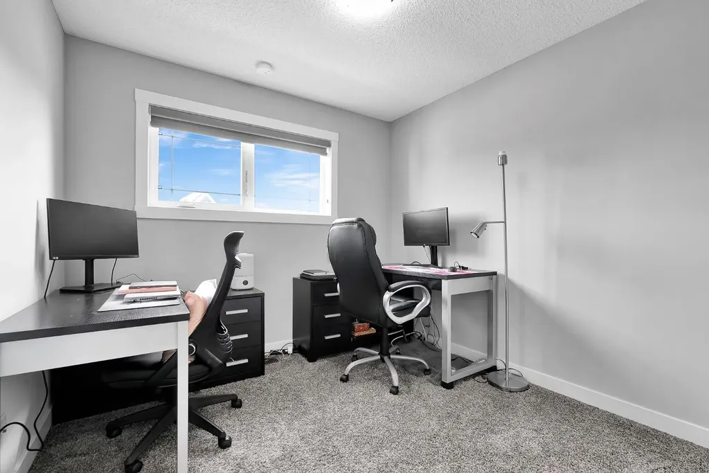 87 Howse Crescent NE Calgary AB T3P 1L4