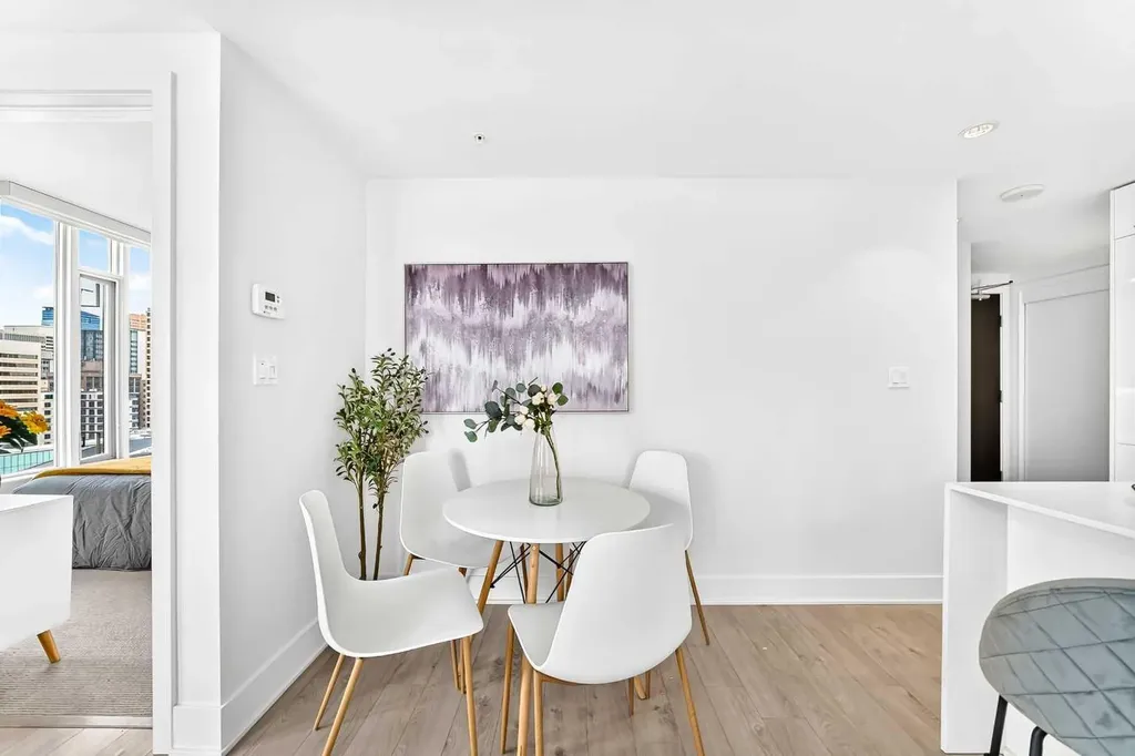 901 10 Avenue SW Calgary AB T2R 0B5