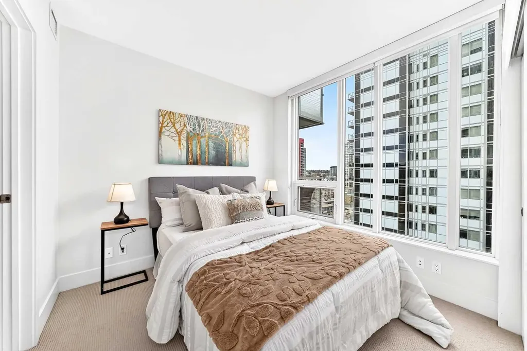 901 10 Avenue SW Calgary AB T2R 0B5