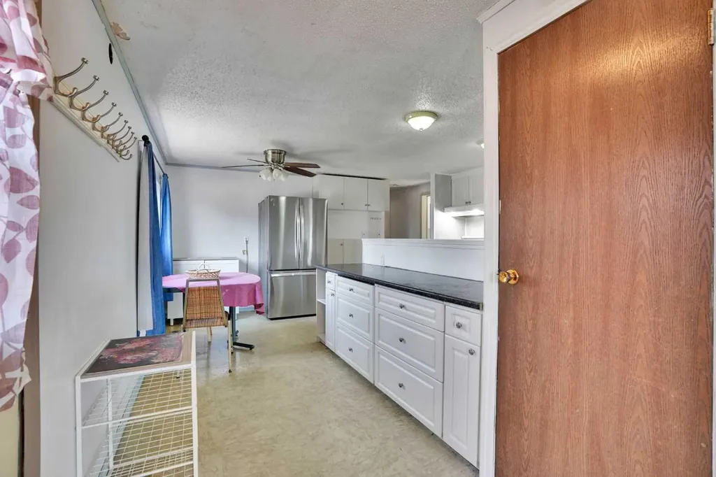 903 Briar Crescent Strathmore AB T1P 1B2
