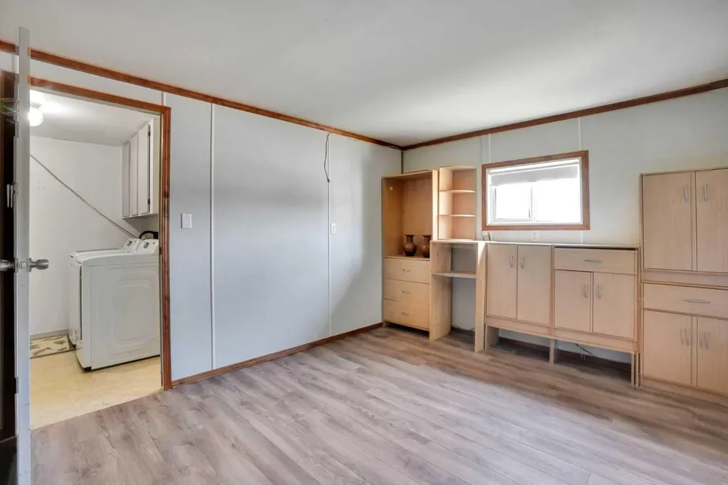 903 Briar Crescent Strathmore AB T1P 1B2