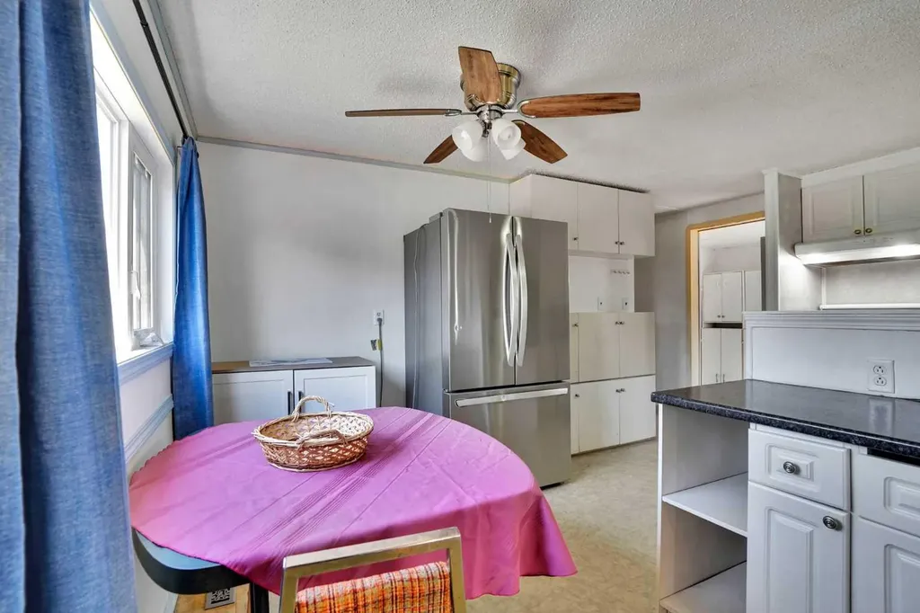 903 Briar Crescent Strathmore AB T1P 1B2