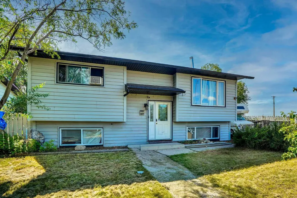 437 Mckinnon Drive Carseland AB T0J0M0