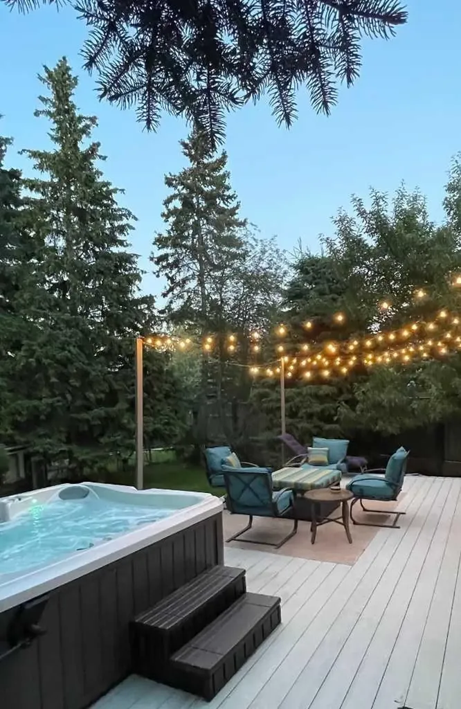 520 Oakwood Place SW Calgary AB T2V 0K3