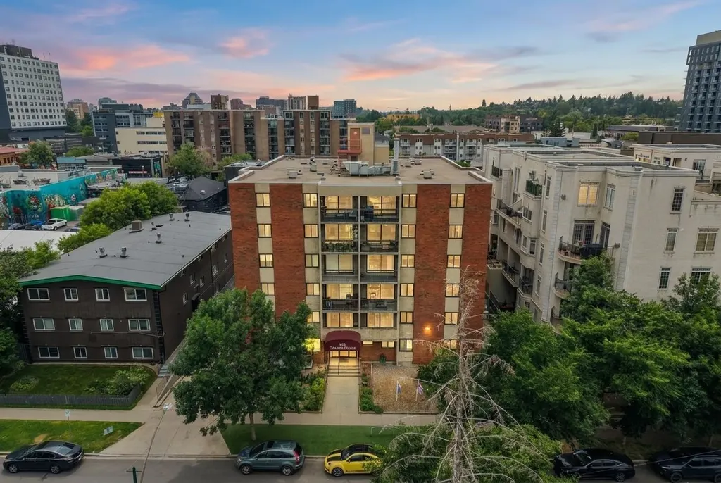523 15 Avenue SW Calgary AB T2R 0R3