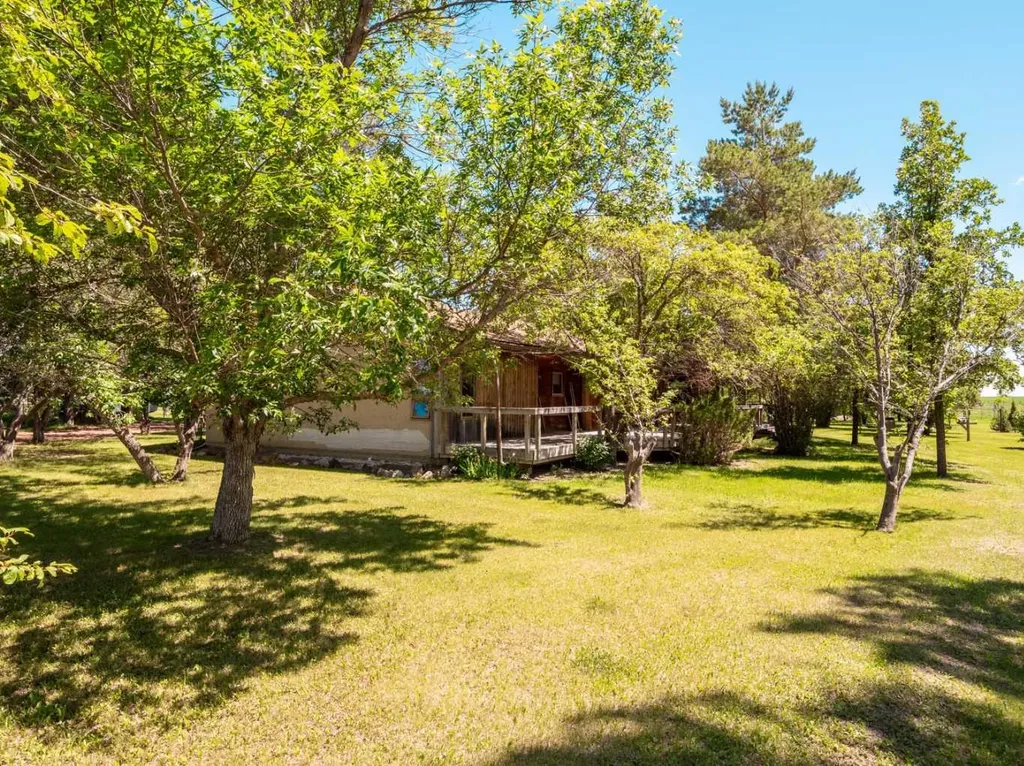 204079 Township Road 63a Raymond AB T0K 2L0