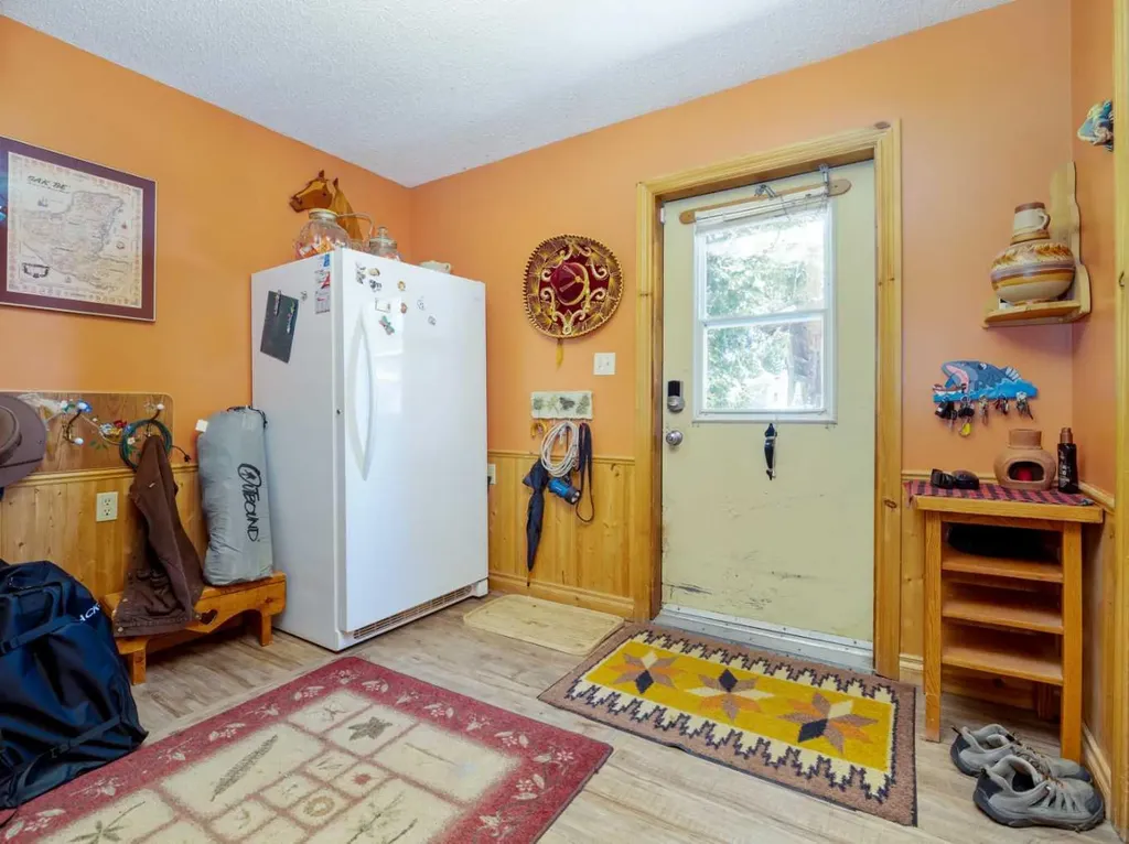 204079 Township Road 63a Raymond AB T0K 2L0