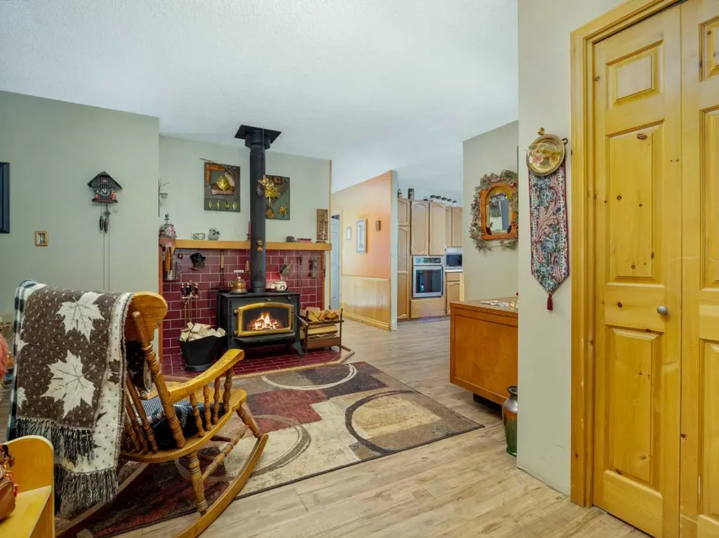 204079 Township Road 63a Raymond AB T0K 2L0