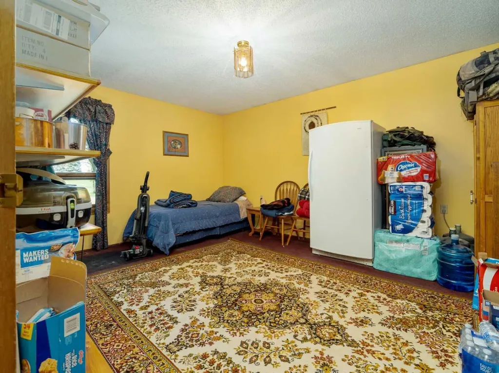 204079 Township Road 63a Raymond AB T0K 2L0