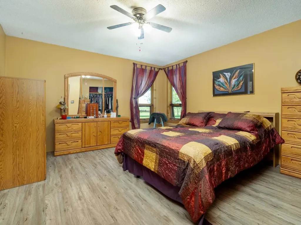 204079 Township Road 63a Raymond AB T0K 2L0